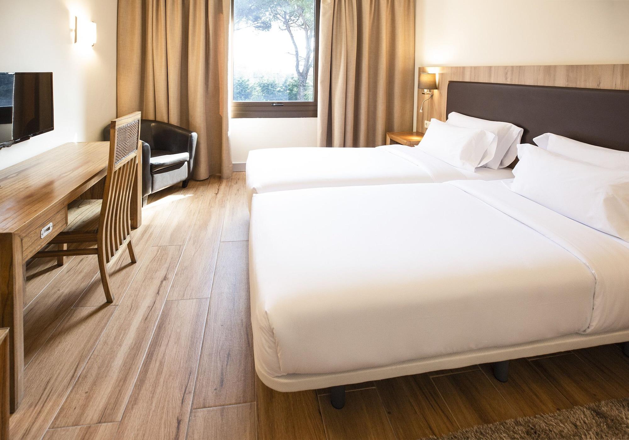 Hotel Eden Park By Brava Hoteles Riudellots de la Selva Luaran gambar
