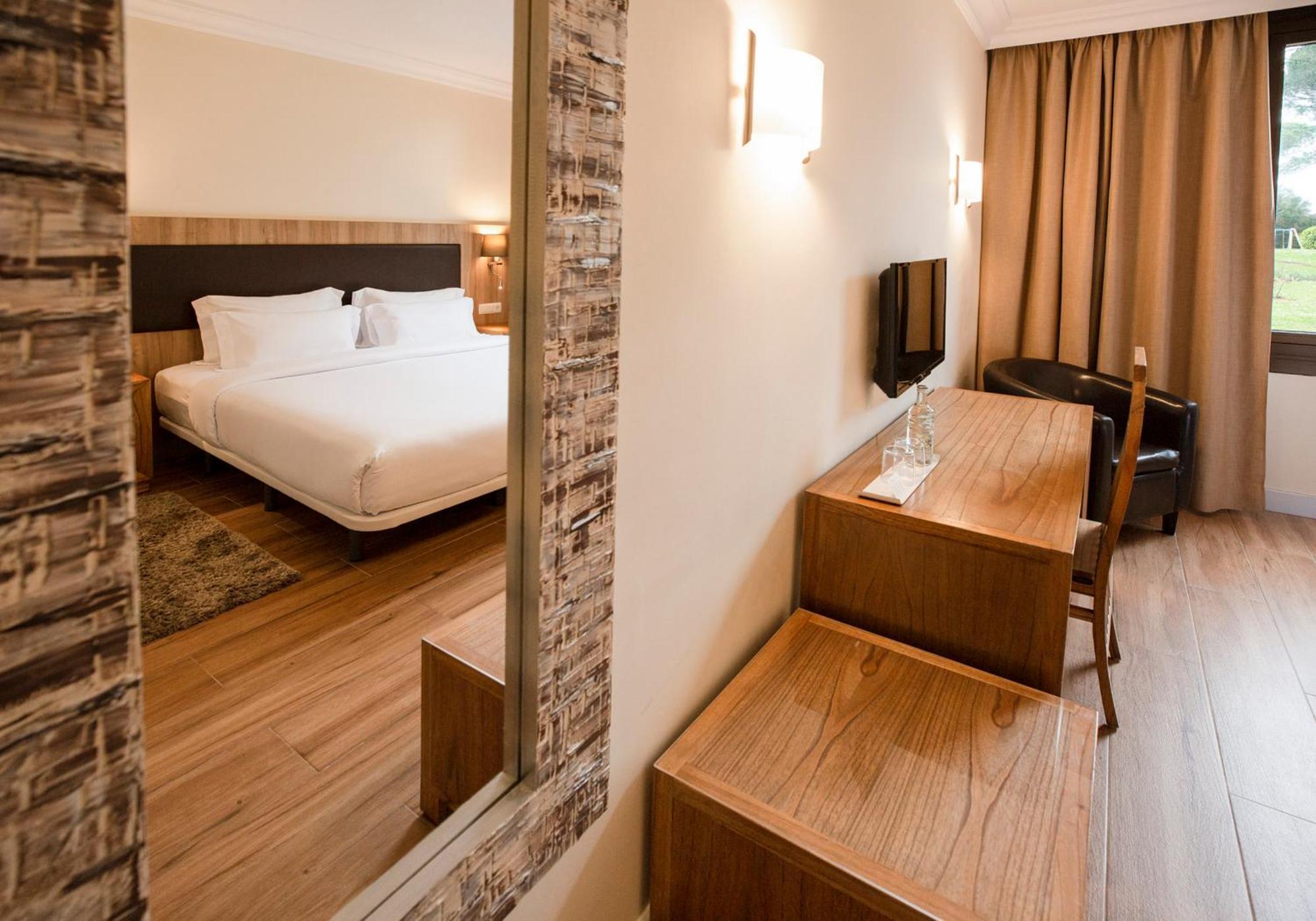 Hotel Eden Park By Brava Hoteles Riudellots de la Selva Bilik gambar