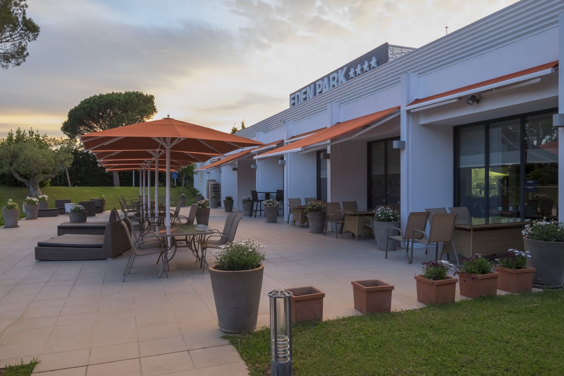 Hotel Eden Park By Brava Hoteles Riudellots de la Selva Luaran gambar