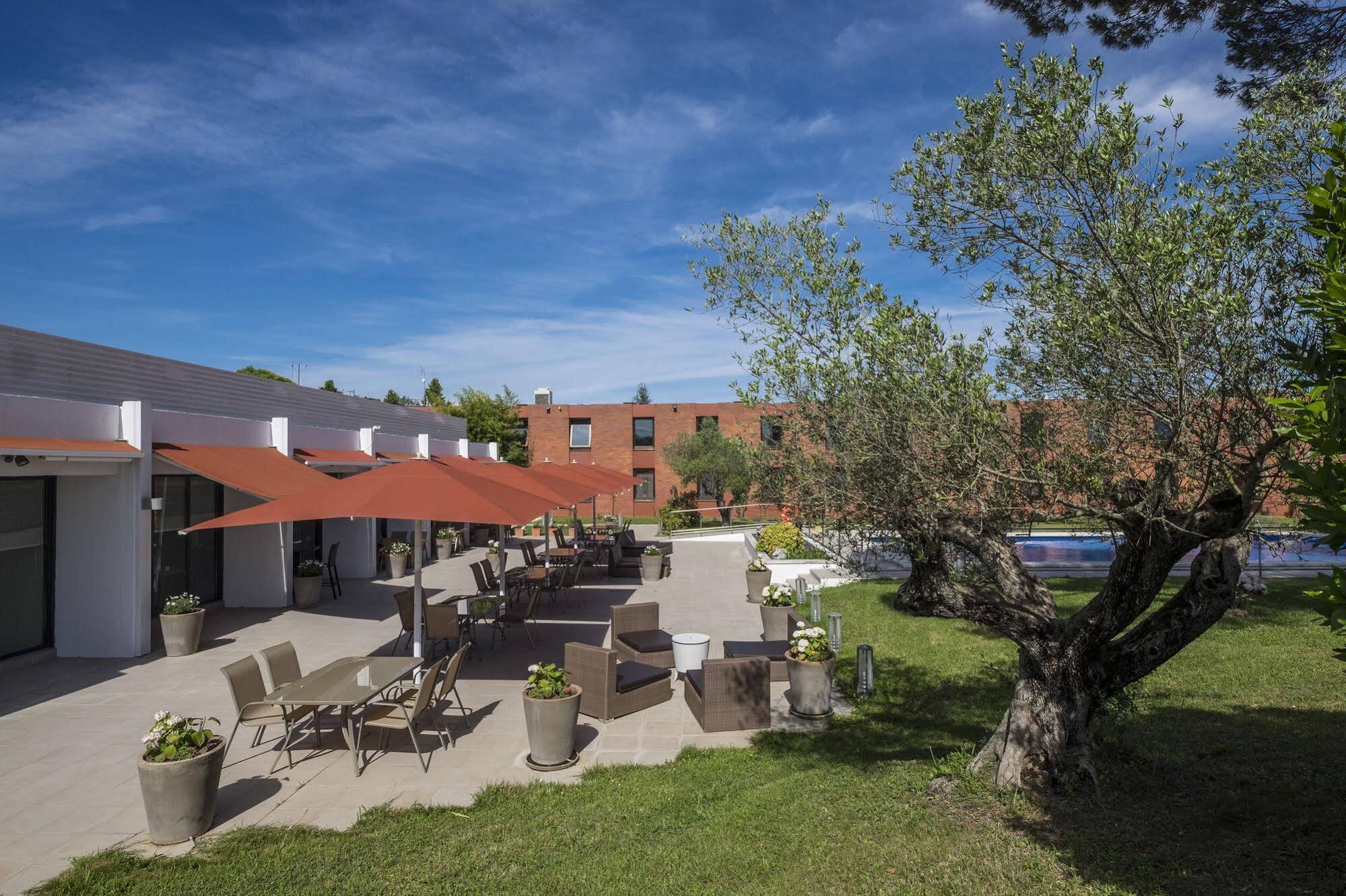 Hotel Eden Park By Brava Hoteles Riudellots de la Selva Luaran gambar
